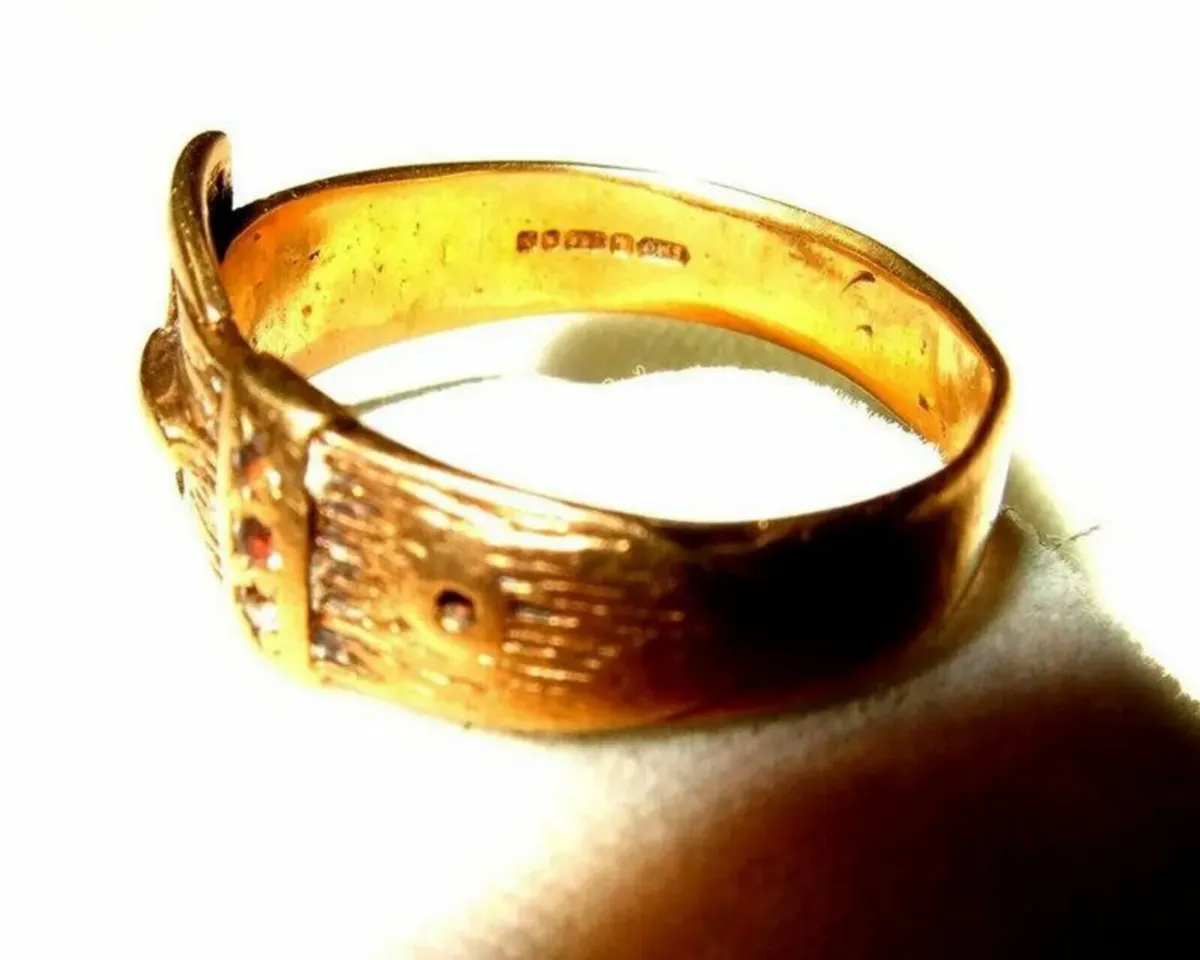 ,Vintage Hallmarked Diamond Buckle Ring - Image 4