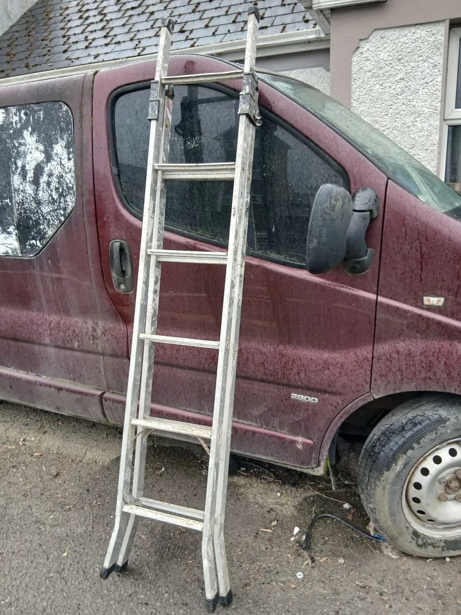 3 way extended ladder working perfect - Image 2