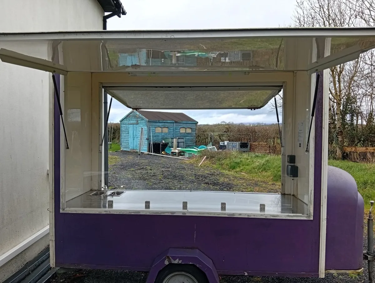 Food/Coffee Trailer - Image 2