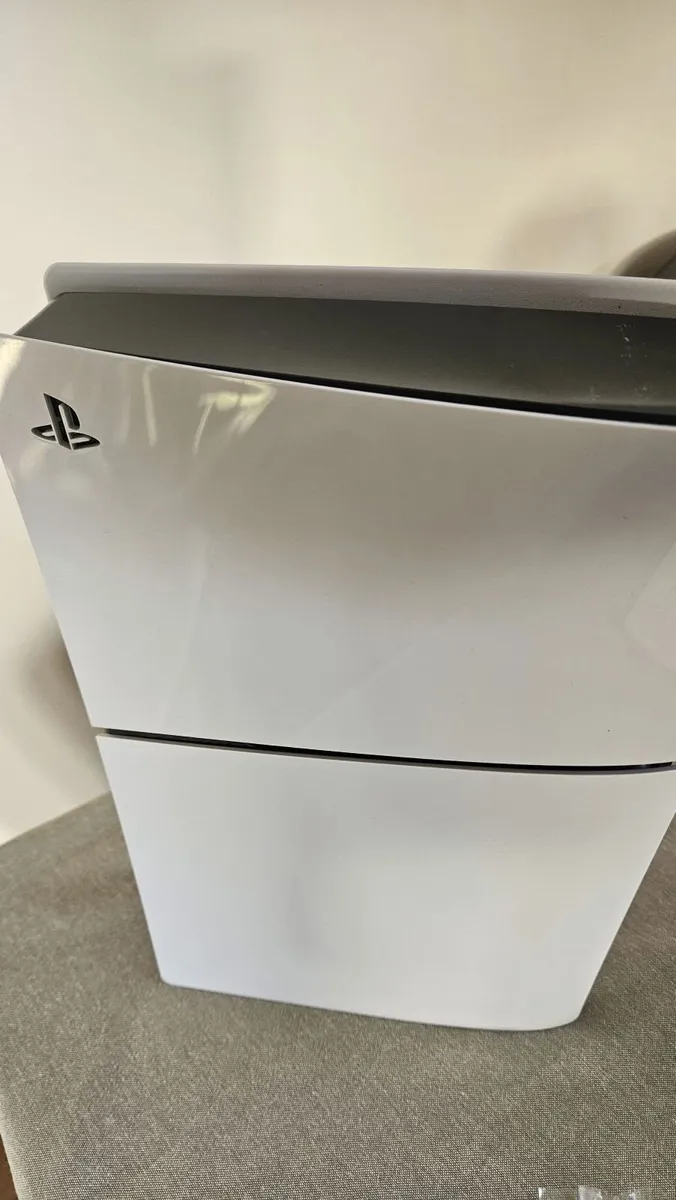Sony PlayStation 5 Slim Digital Edition (CFI-2016) - Image 1