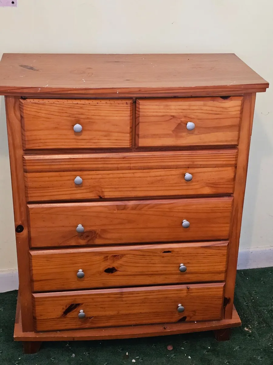 chest of drawers solid wood pine - Image 1