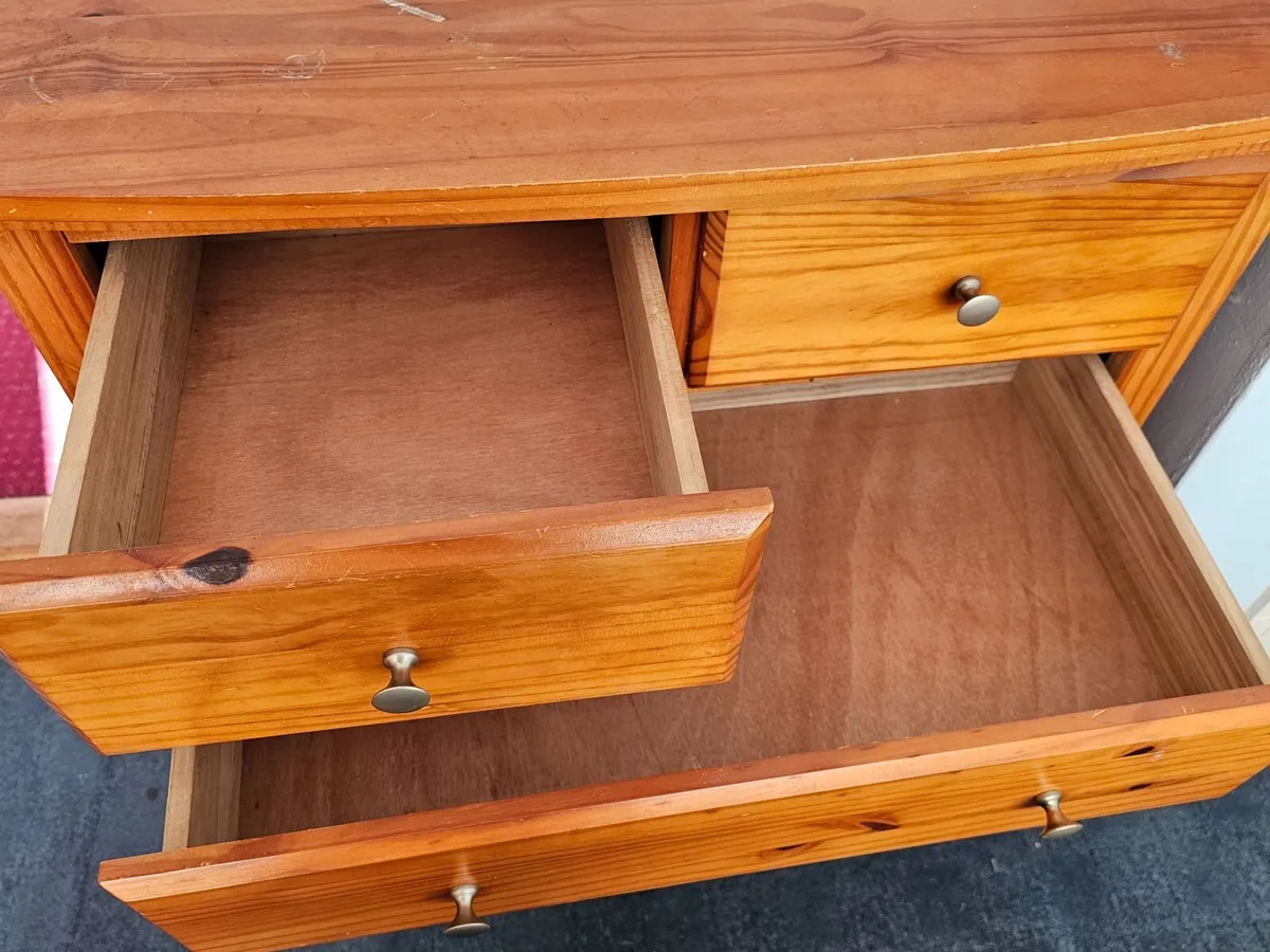 chest of drawers solid wood pine - Image 3