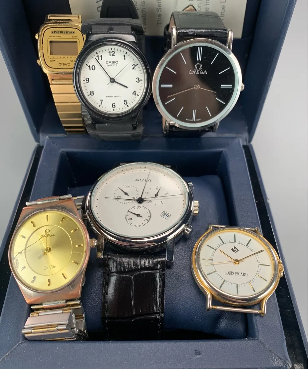 Wrist watches - Image 1