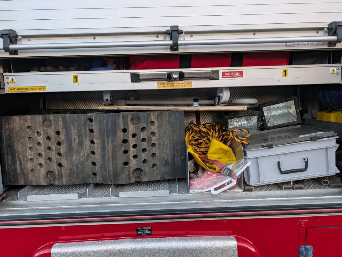 Volvo FLL 280 Fire Engine Tender Appliance CAFS - Image 3