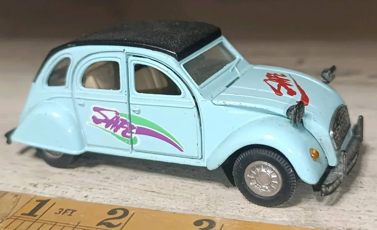 Vintage Citroen - Image 4