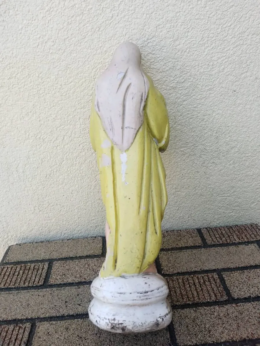 Antique Madonna and child chalk statue - Image 3