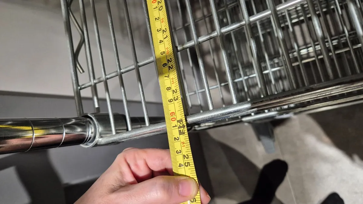 Wire shelving - Image 3