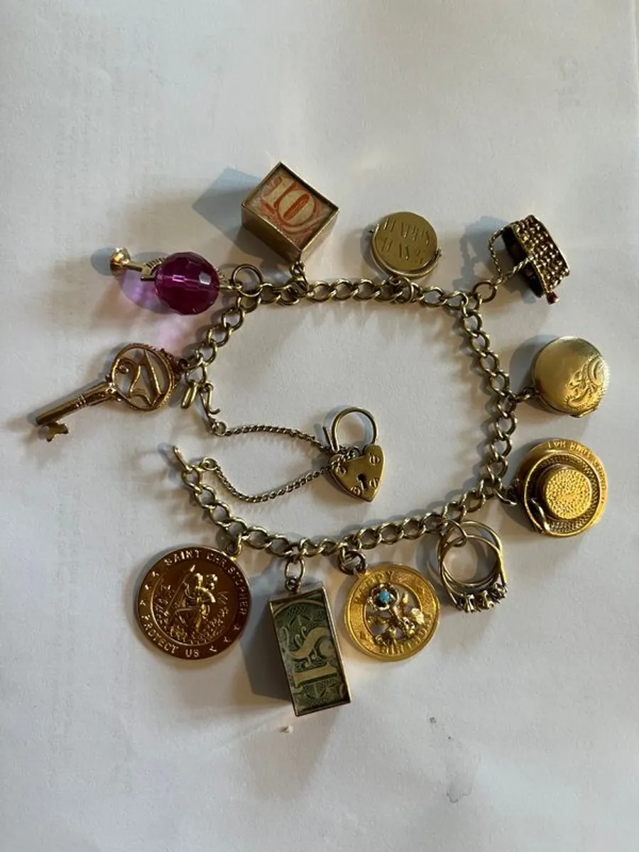 Vintage gold bracelet and charms - Image 1