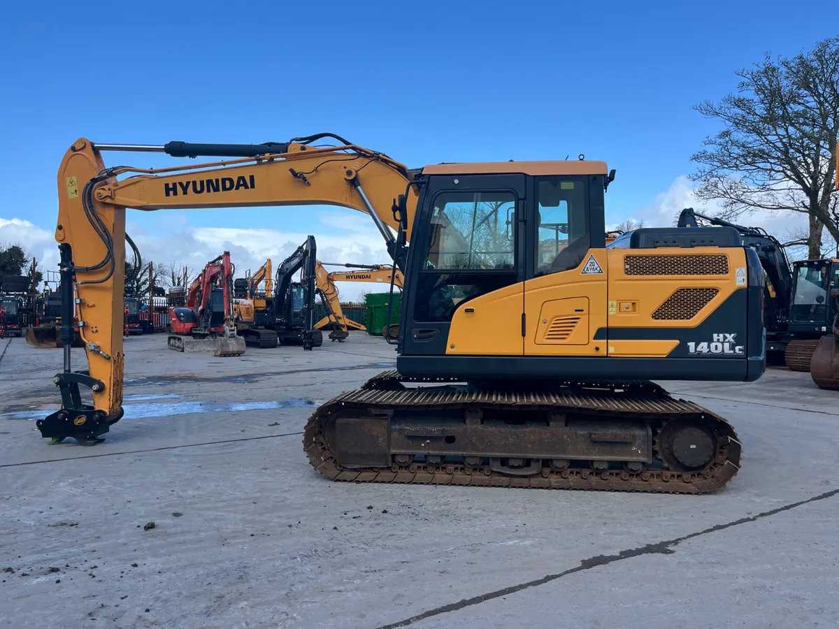 2021 Hyundai HX140LC - Image 1