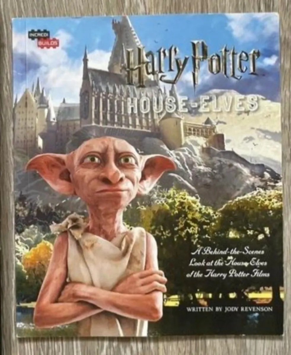 Behind the Scenes Harry Potter Book - Image 1