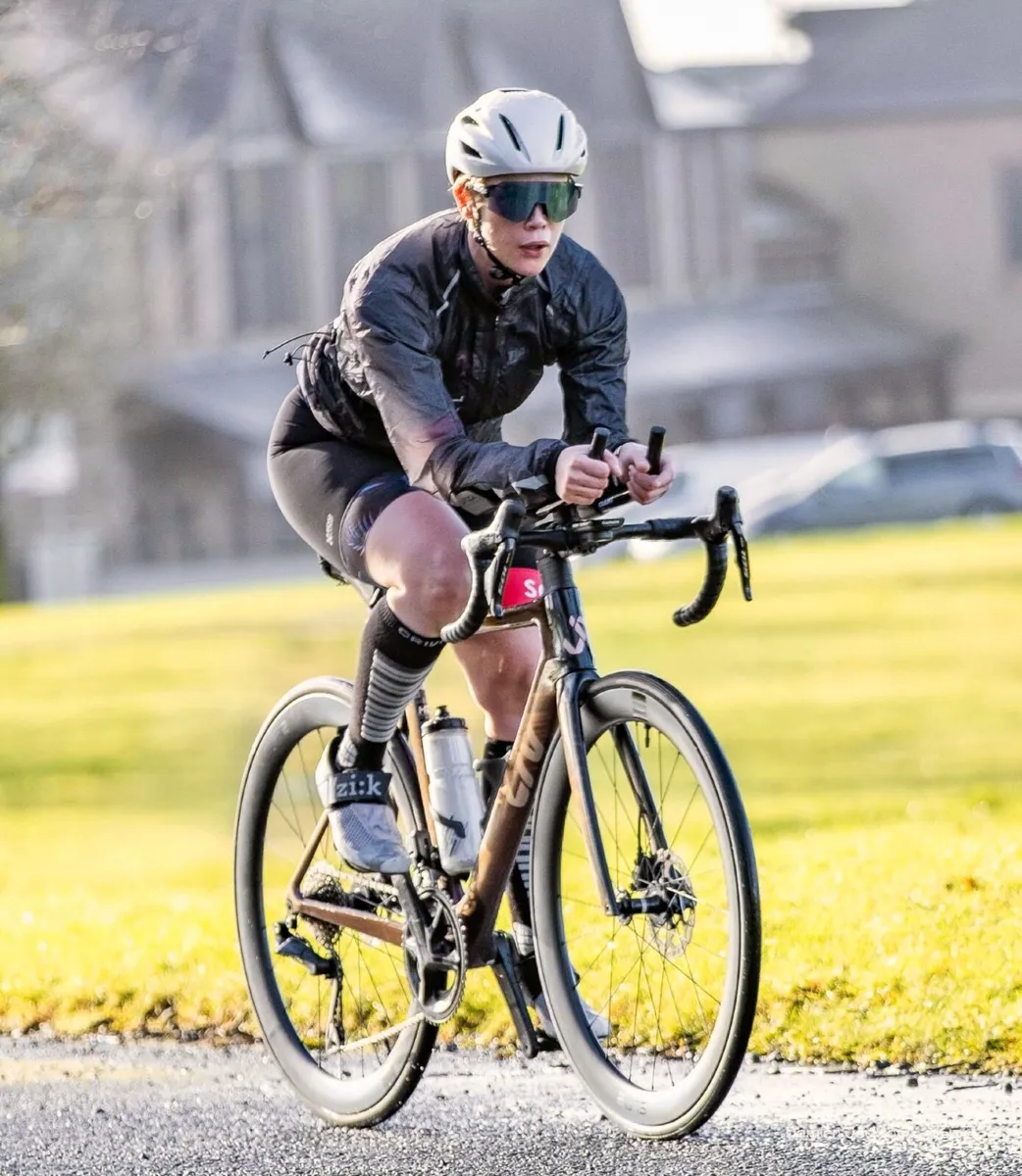 Racing bike Liv Enviliv 2025 - Image 4