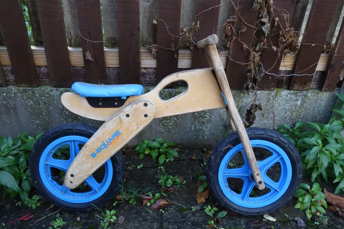 Childrens wooden starter bike - Image 1
