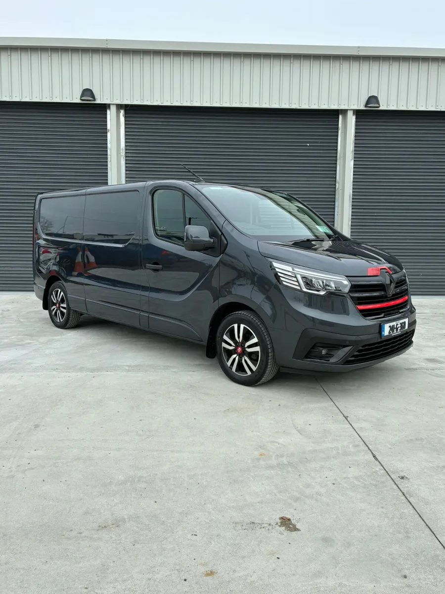 Renault Trafic Exclusive Auto 170bhp 2024 - Image 1