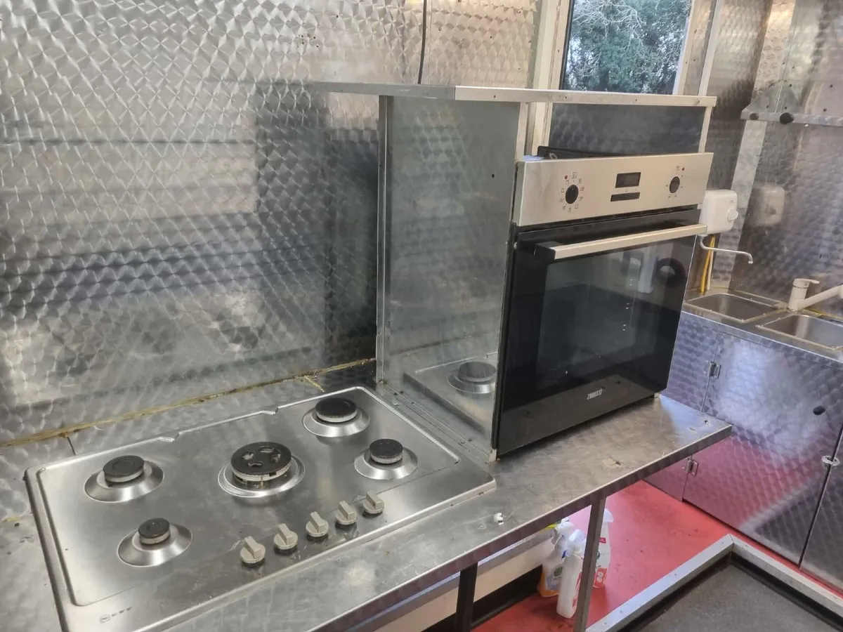 Food truck /trailer - Image 3