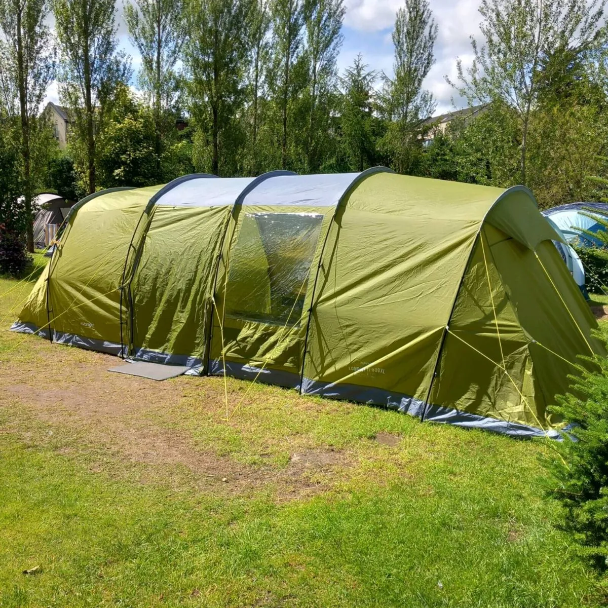 8 Person Family Tent - Image 2