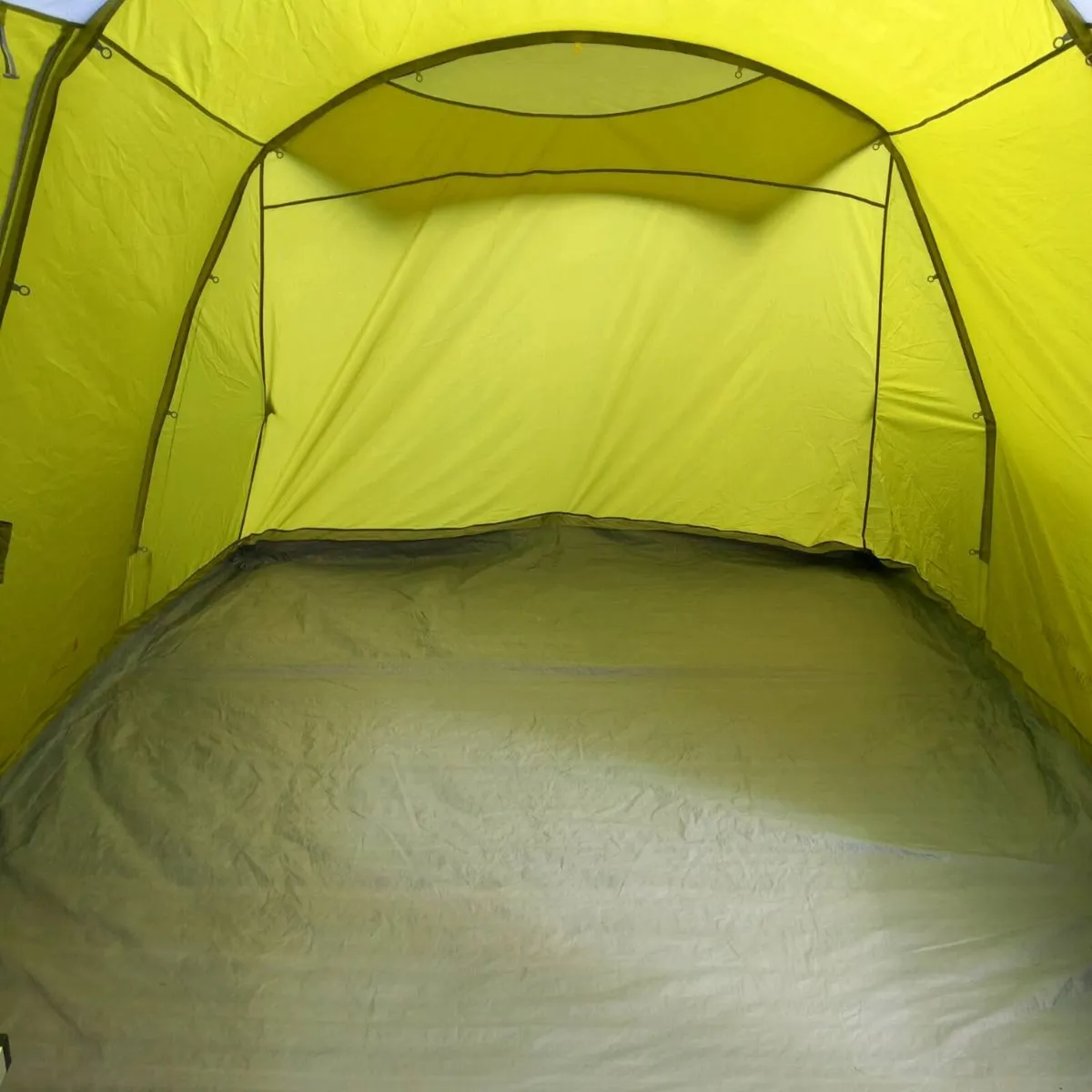 8 Person Family Tent - Image 3