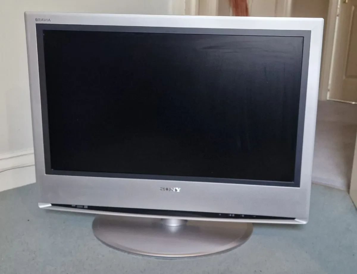 Sony Bravia 26" LCD TV - Model KLV-S26A10E - Image 1