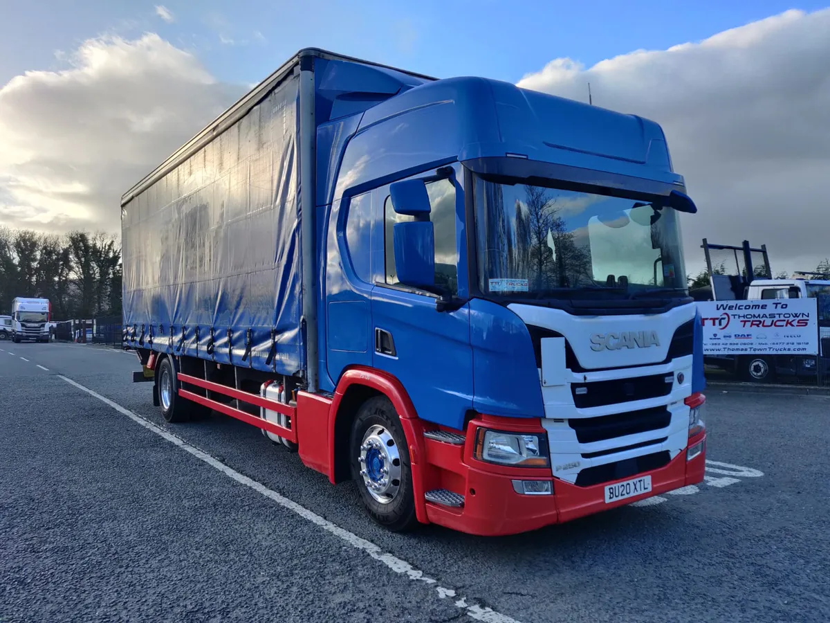 2020 Scania P250 sleeper cab, 18 ton gross - Image 1