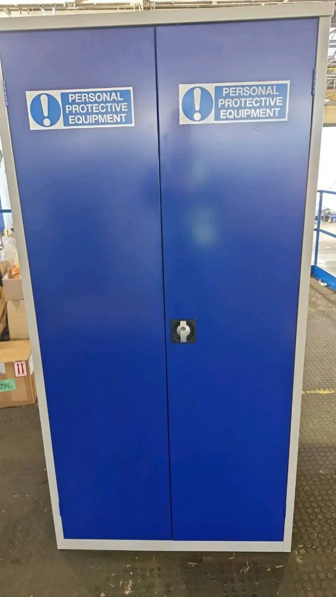 Locker cabinet - Image 2