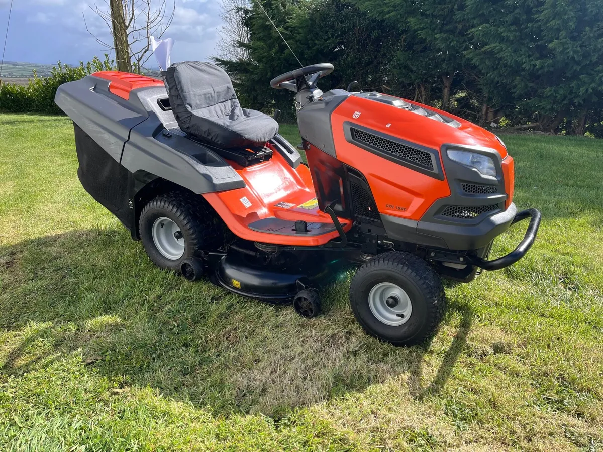 Husqvarna 22hp Hydrostatic ride on lawnmower - Image 2