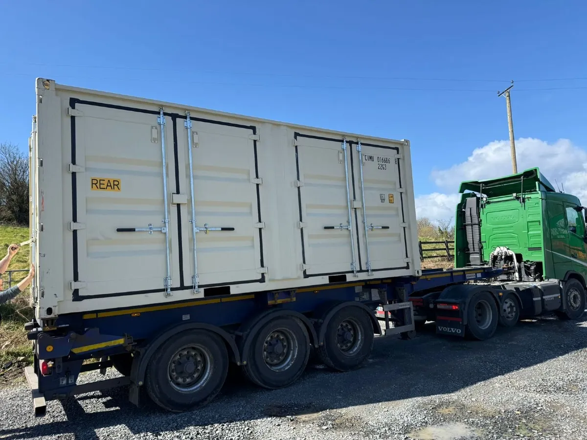 20ft Shipping Container - Image 1