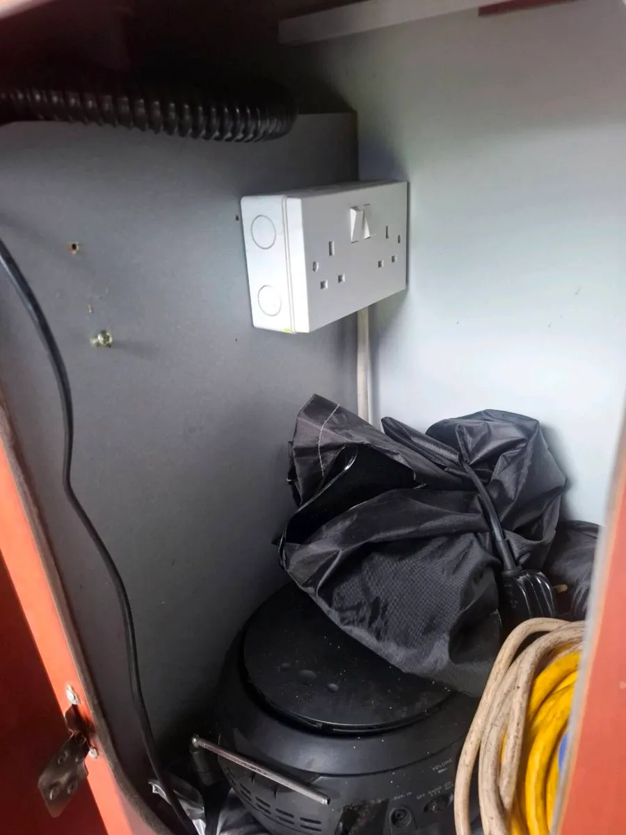 07 Toyota Hiace (Converted) - Image 4