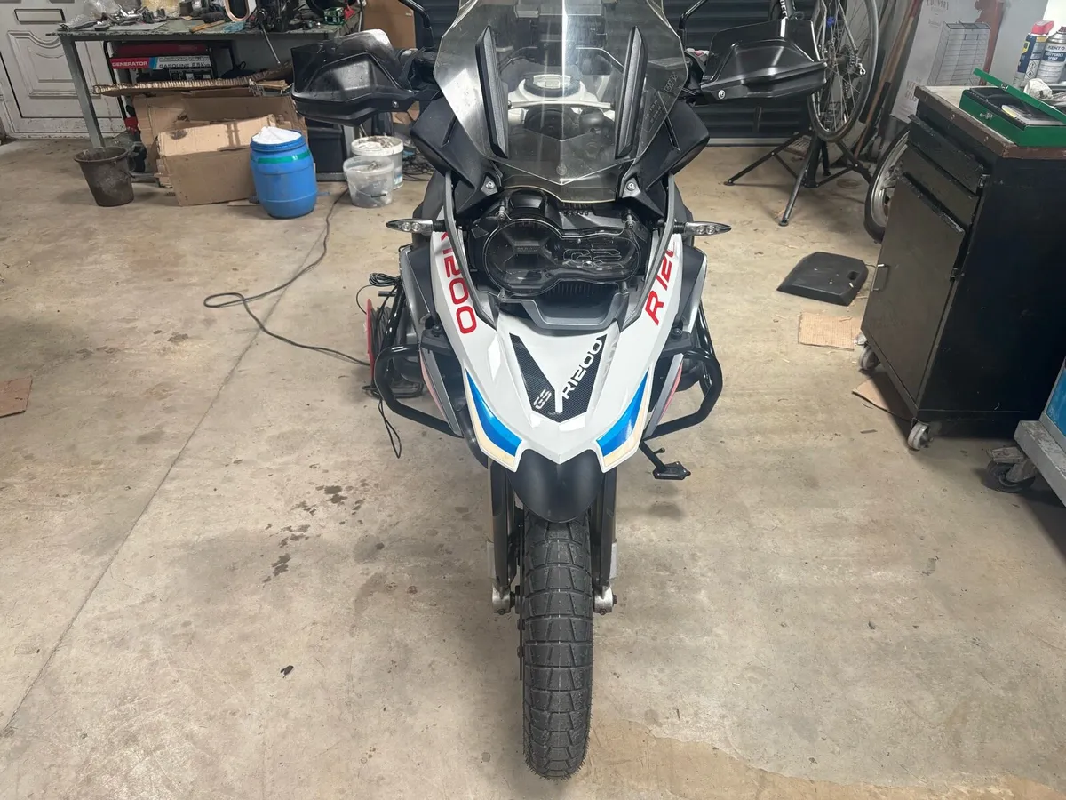 BMW GS 1200 LC - Image 2