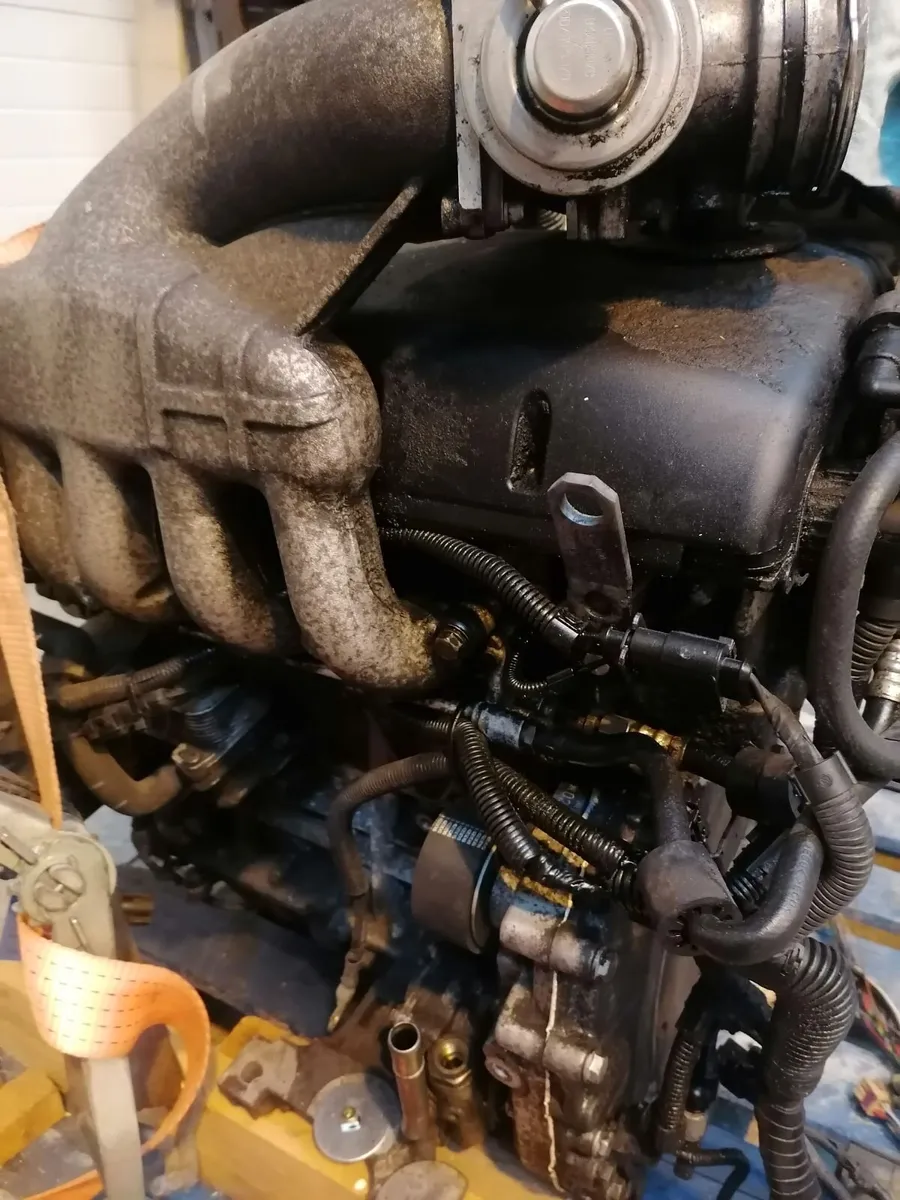 Volkswagen T5 AXD engine - Image 2