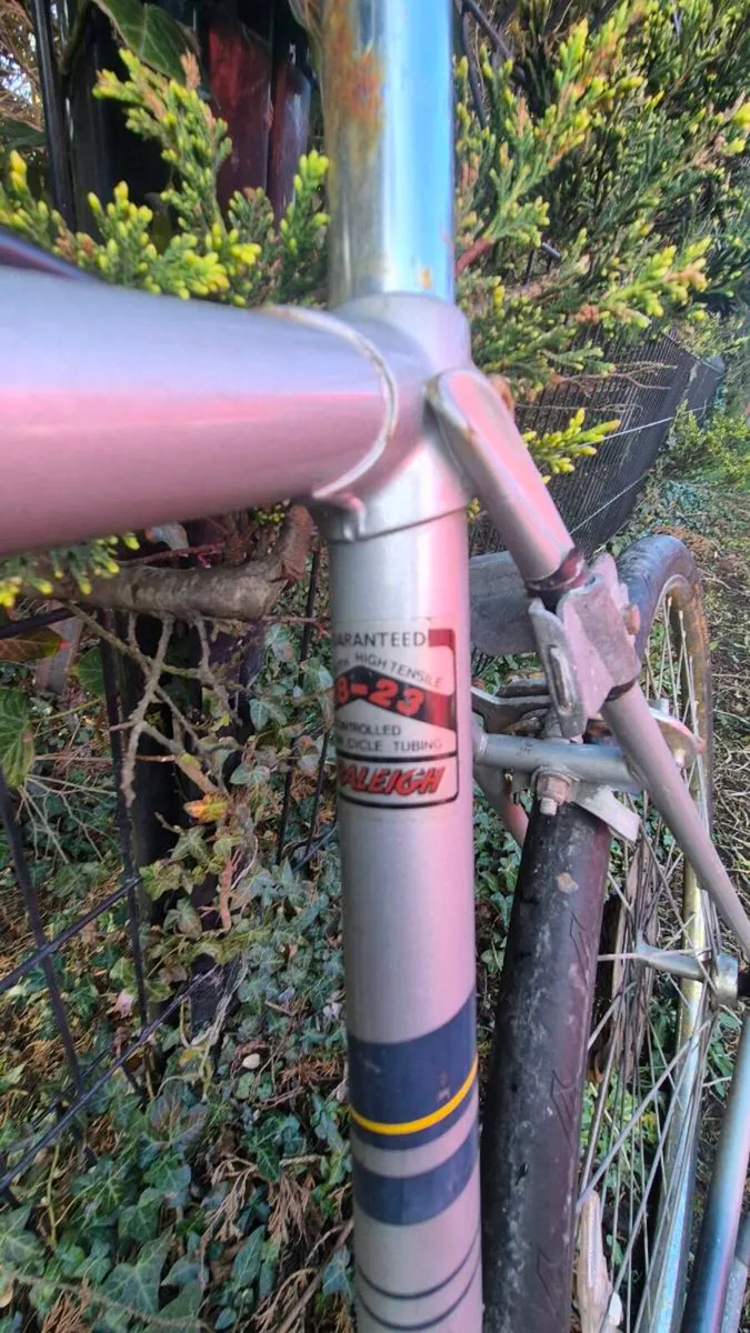 Classic vintage road bike - Image 3
