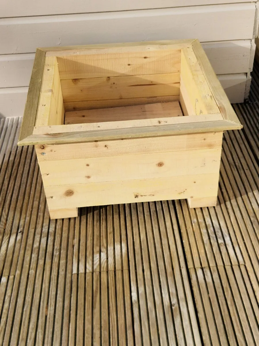 Garden equipment - Image 1