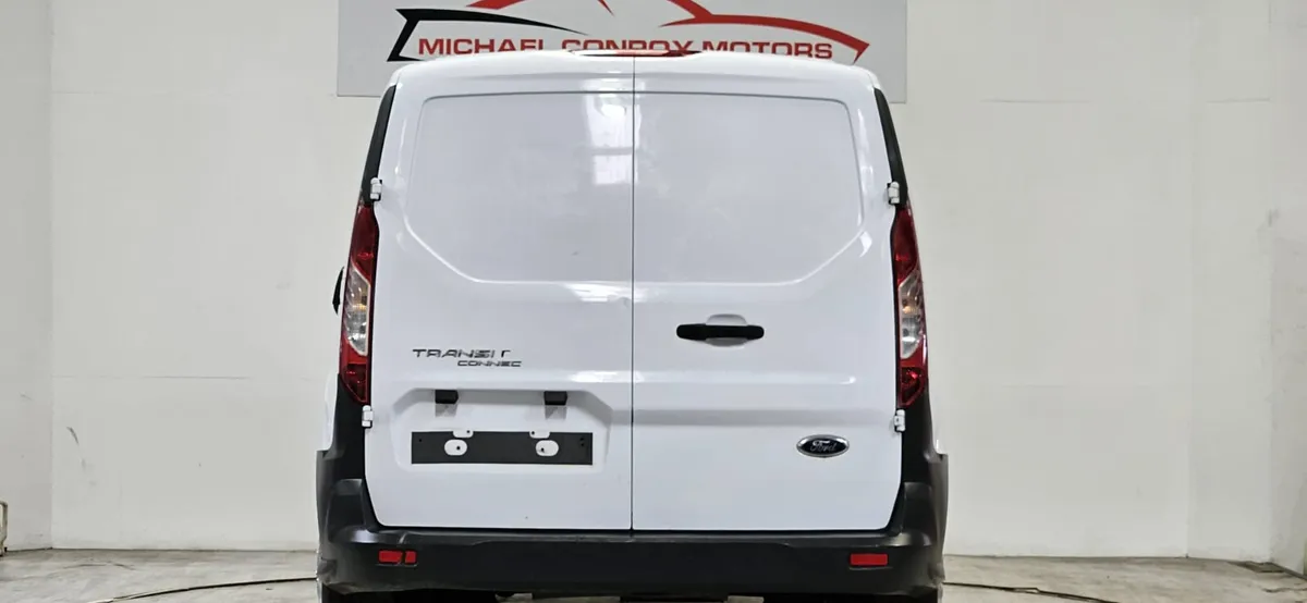 Ford Transit Connect - Image 4