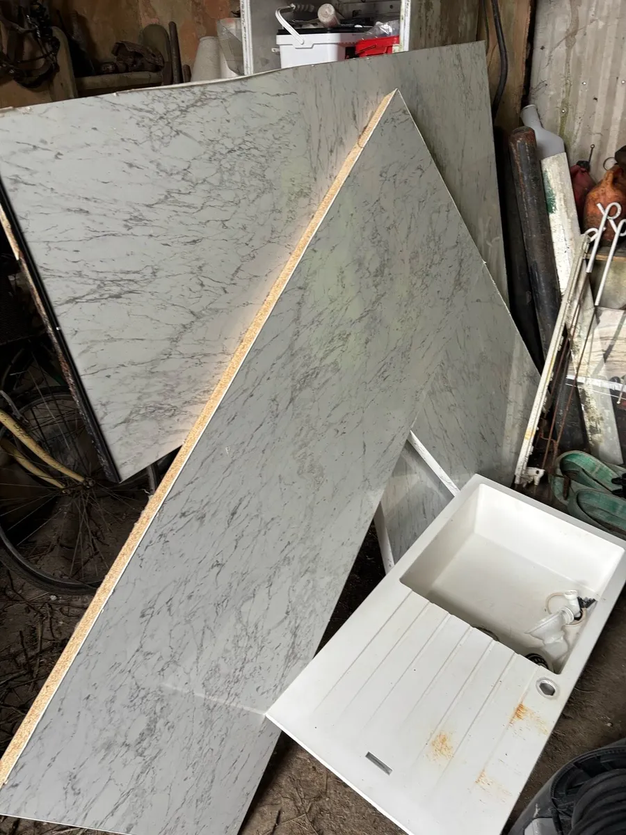 Work top and sink - Image 1