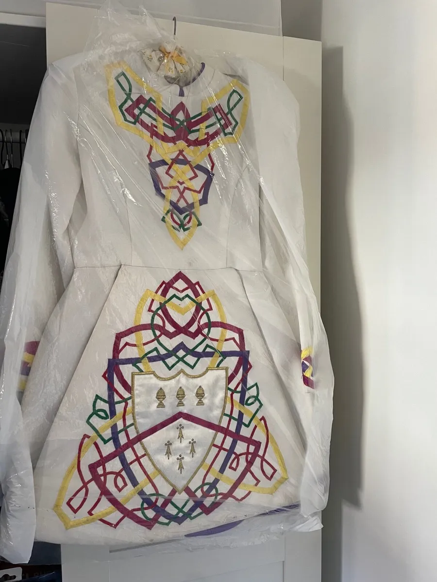 Irish dancing dress and headband - Image 4