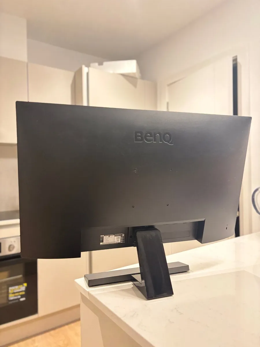 BenQ Monitor - Image 1