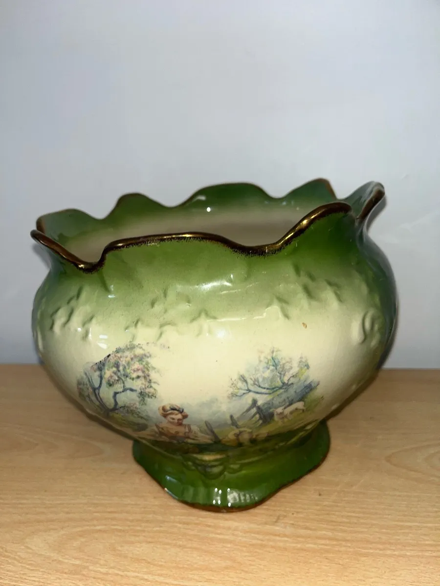 Antique indoor flower pot - Image 2