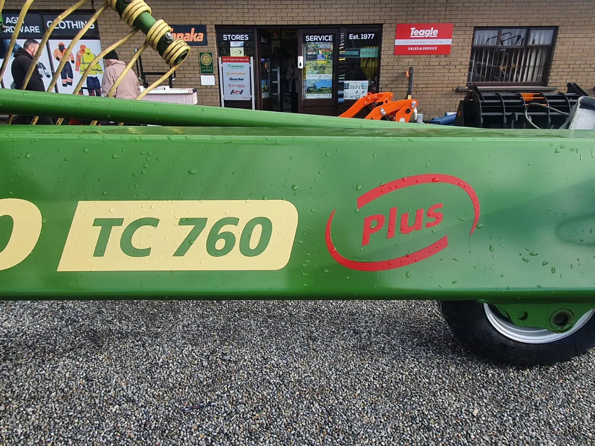 YR 2020 Krone TC760 Plus Rake - Image 4