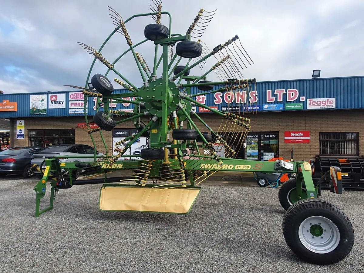 YR 2020 Krone TC760 Plus Rake - Image 1