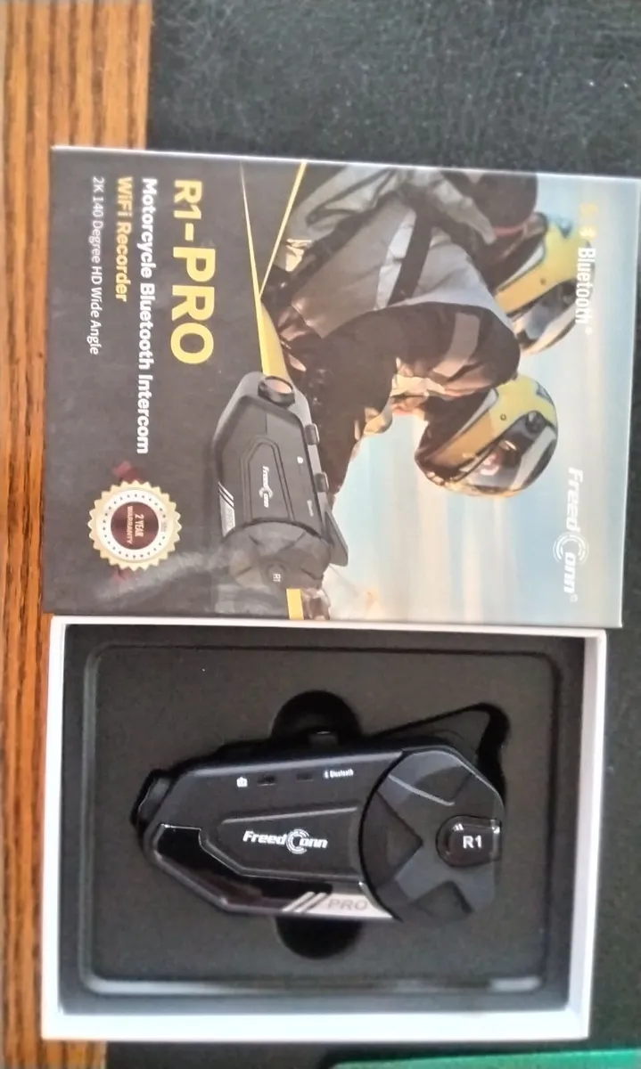 Motorcycle helmet camera intercom - Image 2