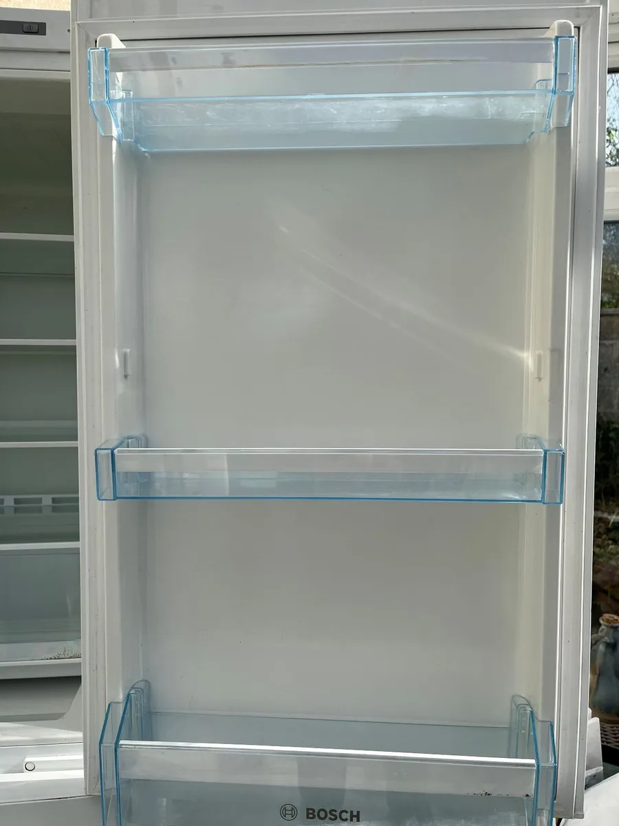 Fridge Freezer (Bosch) - Image 3