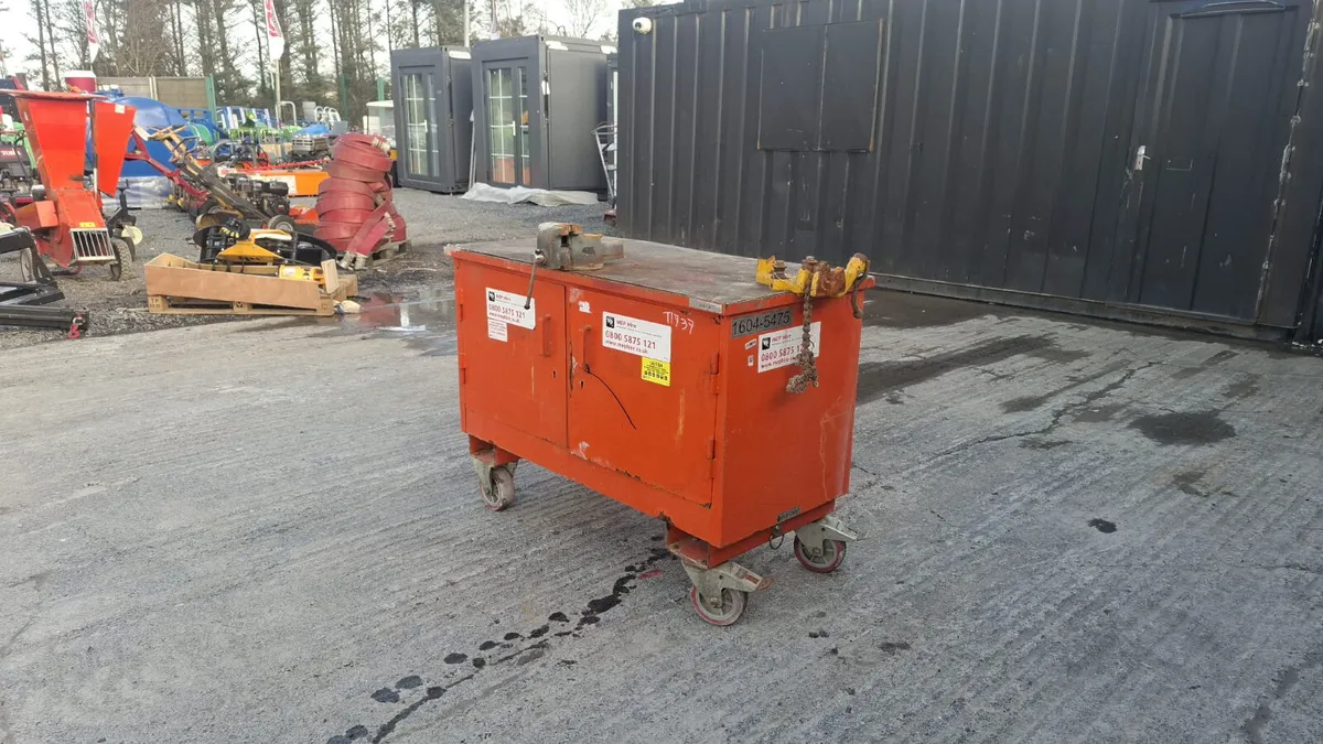 Heavy Duty Work Bench - Image 3