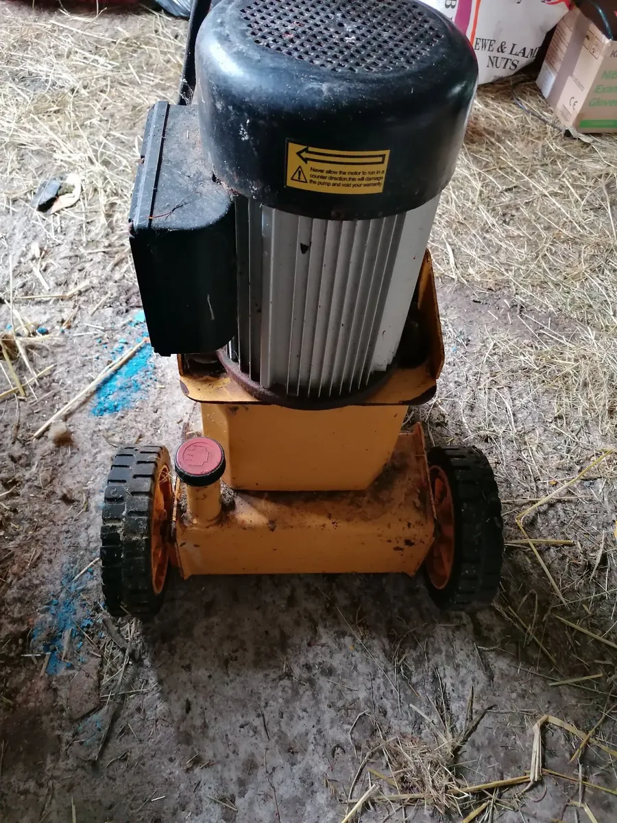 Log splitter - Image 2