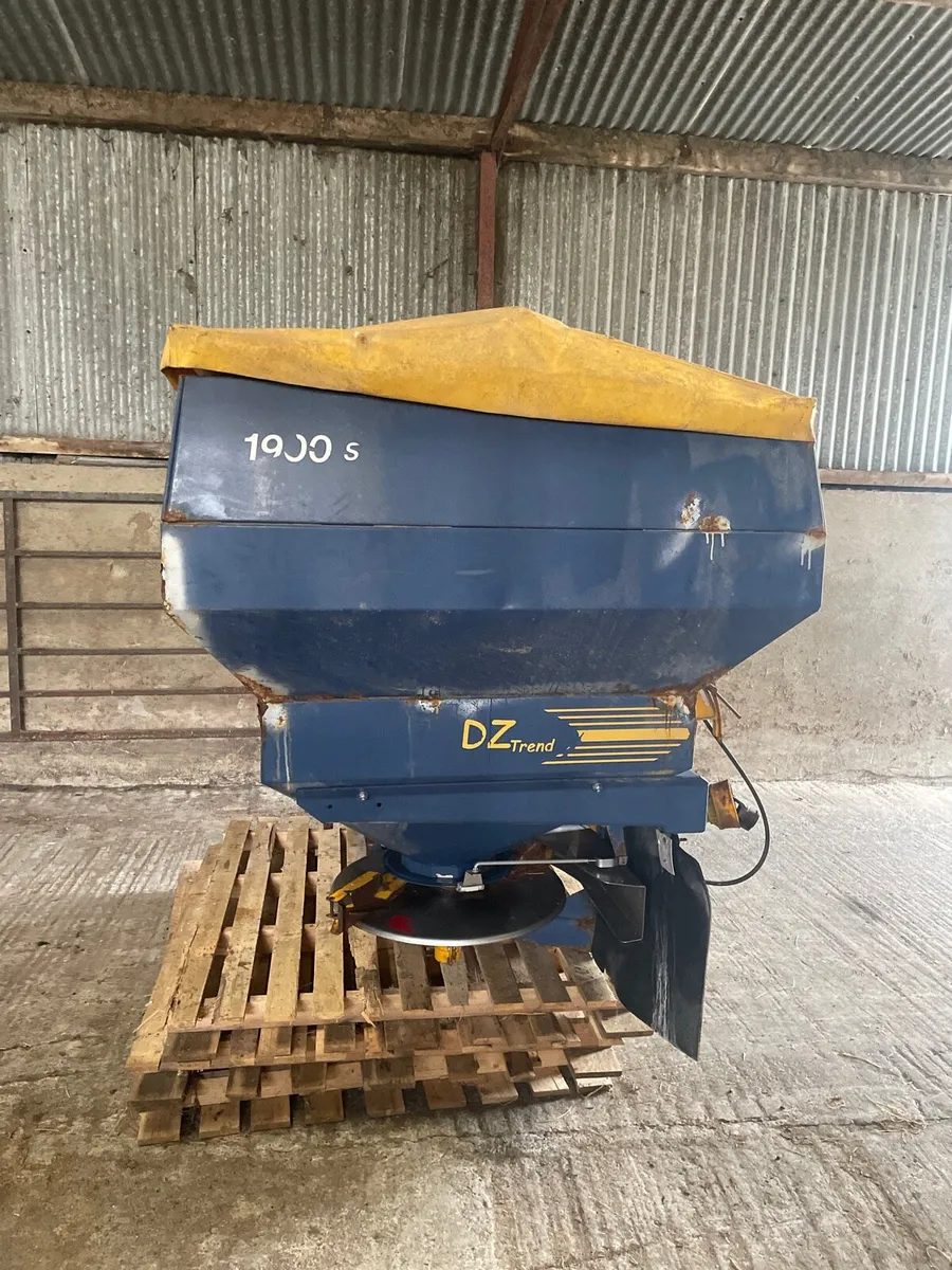 Bogballe fertiliser spreader - Image 2