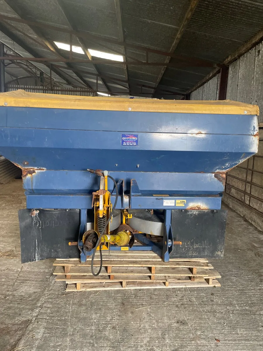 Bogballe fertiliser spreader - Image 1