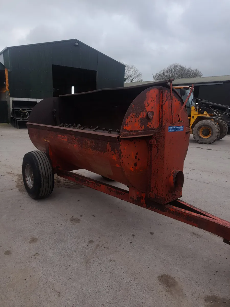Abbey dung spreader - Image 3