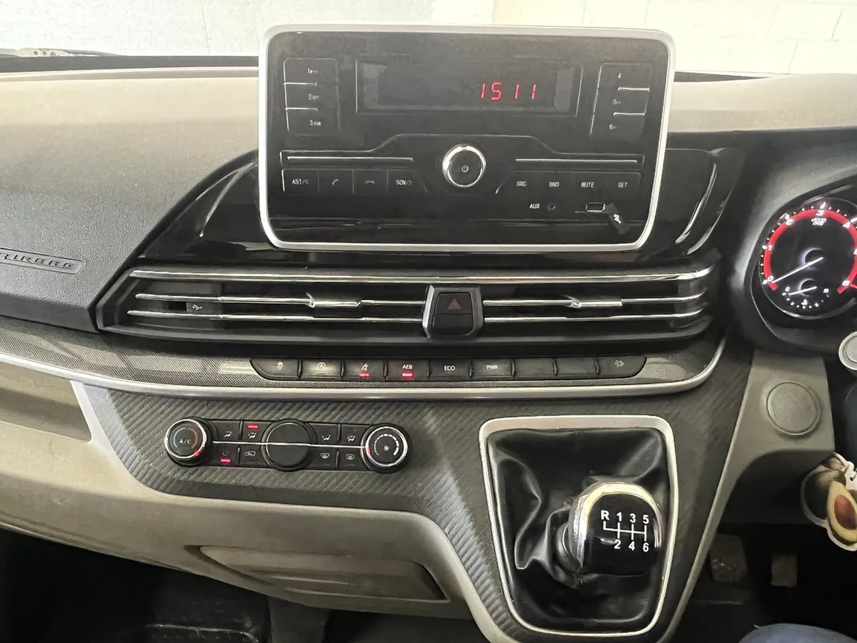 2022 Maxus Deliver 9 Tipper Van - Image 3