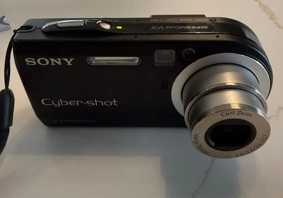 Digital Camera - Image 1
