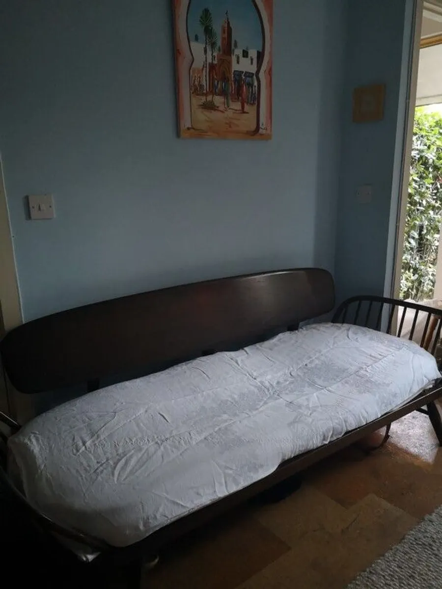 ercol couch - Image 4