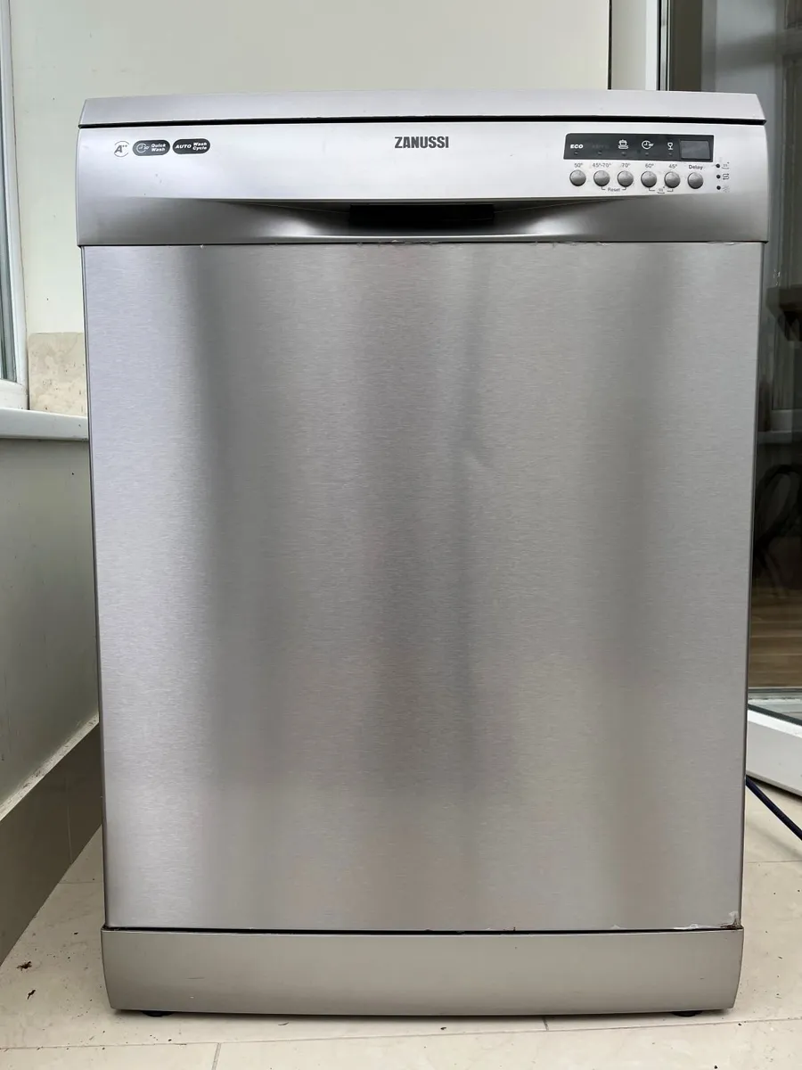 Dishwasher (Zanussi) - Image 1