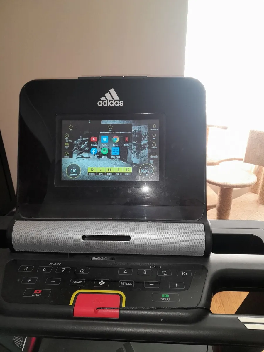 Adidas T-19x Treadmill - Image 4