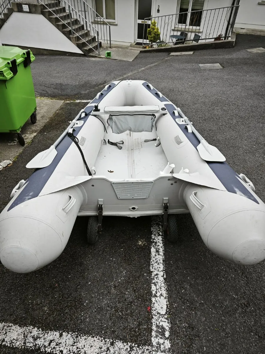 Honda Honwave T38IE Inflatable Boat - Image 3